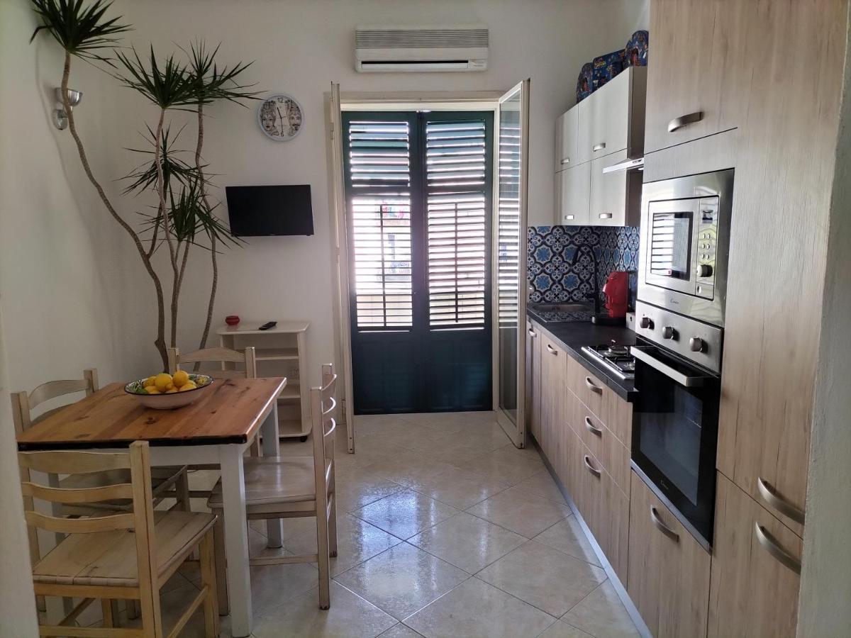 Incentro Palermo Exterior foto